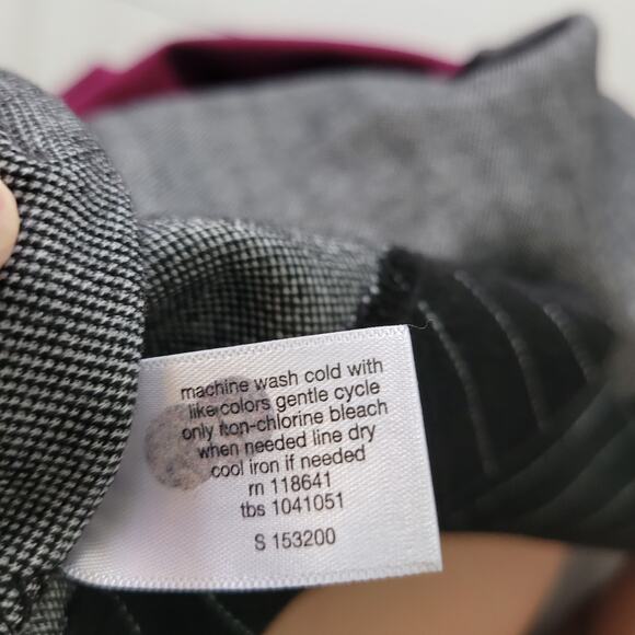 Lane Bryant Size 26/28 Color Block Two Tone Pinstripe 3/4 Sleeve Top Round Neck - Picture 7 of 9